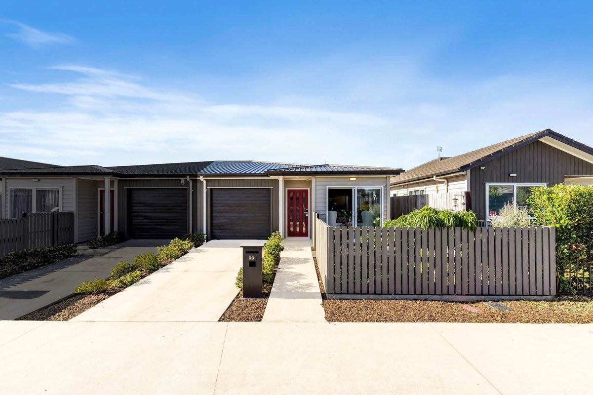 93 Kuaka Drive, Takanini, Auckland - Carousel 2