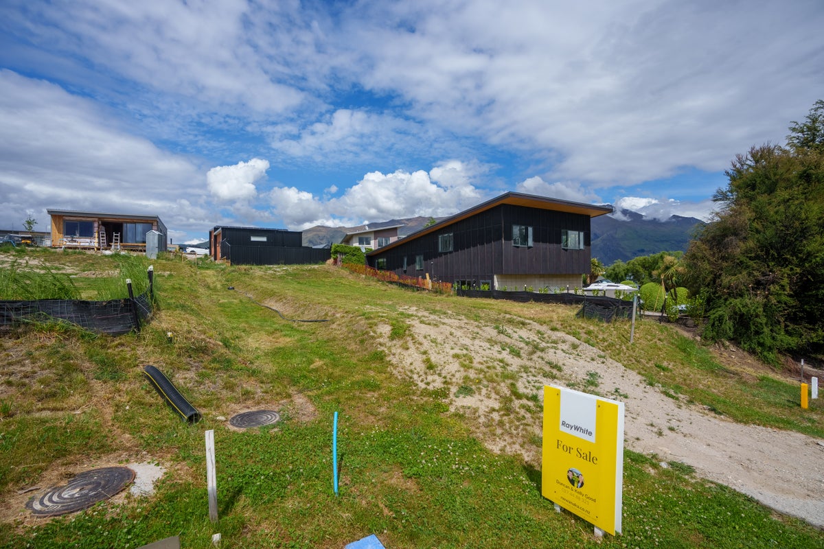 195 Aubrey Road, Wanaka, Wanaka - Carousel 2