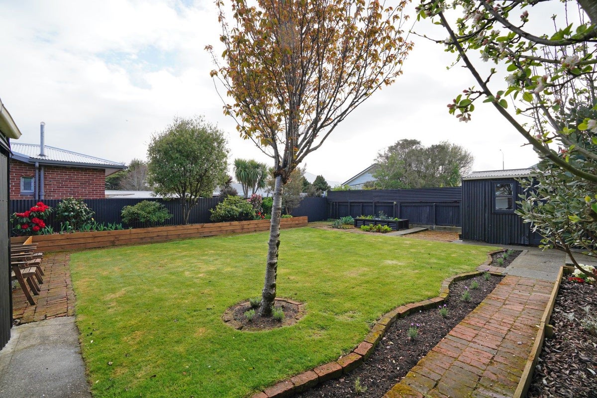 30 Hardy Street, Strathern, Invercargill - Carousel 20