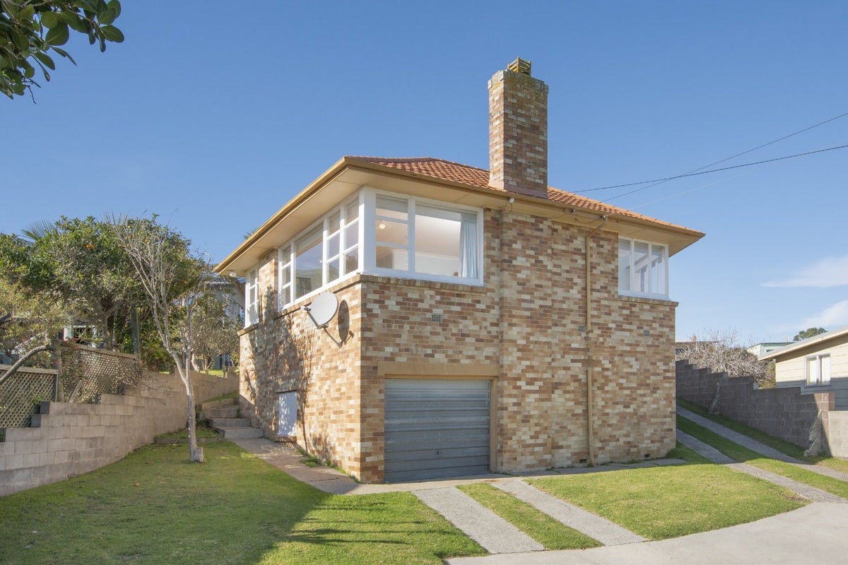 93 Town Point Road, Maketu, Te Puke - Carousel 1