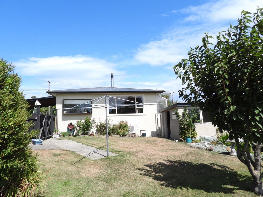 26 Tamar Street, South Hill, Oamaru - Carousel 20