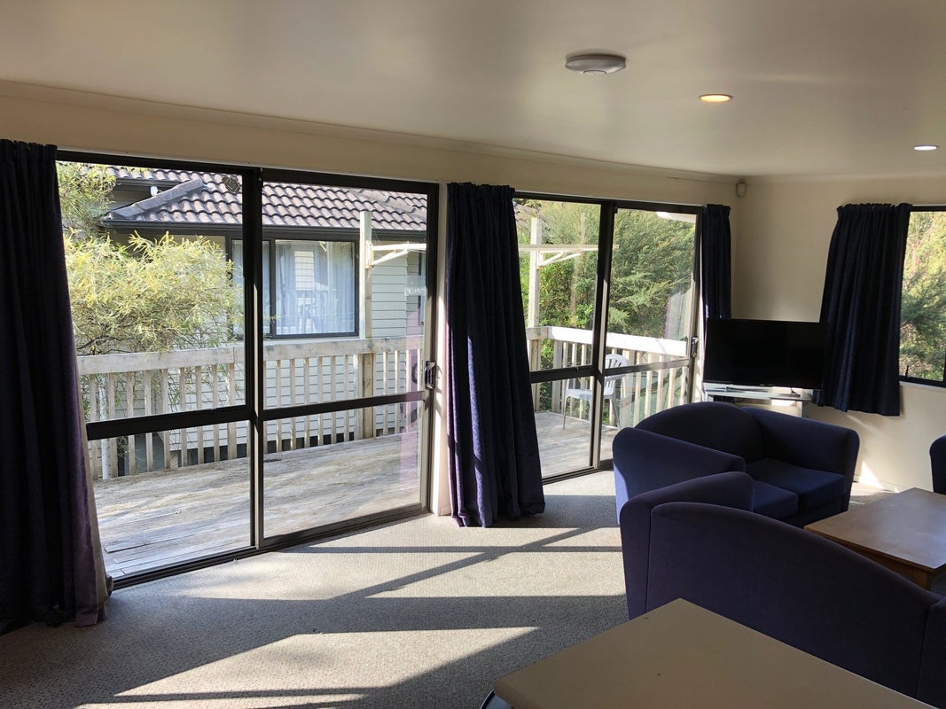 9 The Avenue, Albany, Auckland - Carousel 2