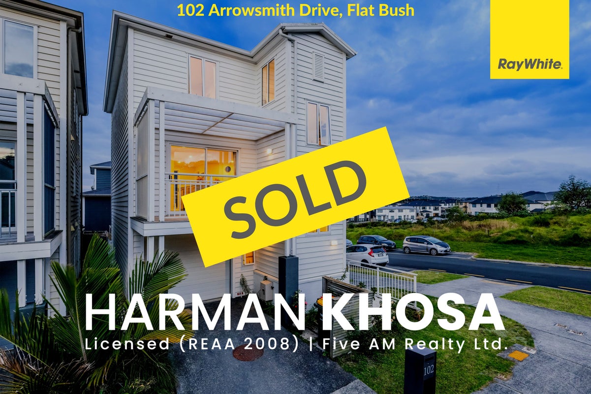 102 Arrowsmith Drive, Flat Bush, Auckland - Carousel 1
