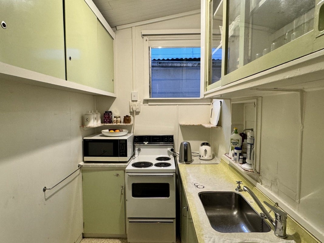 27 Ann Street, Roslyn, Dunedin - Carousel 7