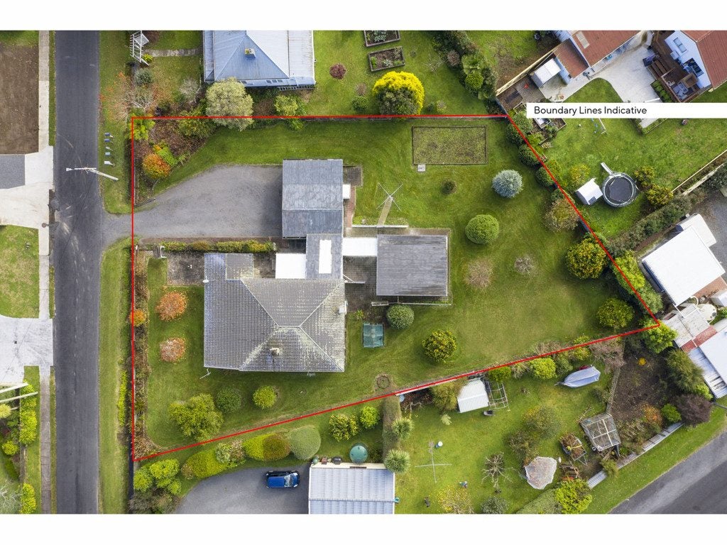 4 McCarthy Street, Waihou, Te Aroha - Carousel 1