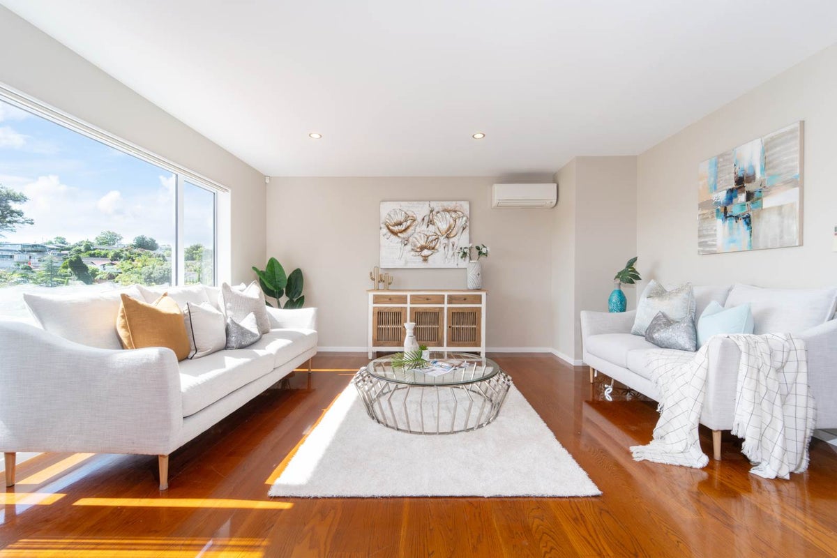 76A Tamahere Drive, Glenfield, Auckland - Carousel 2