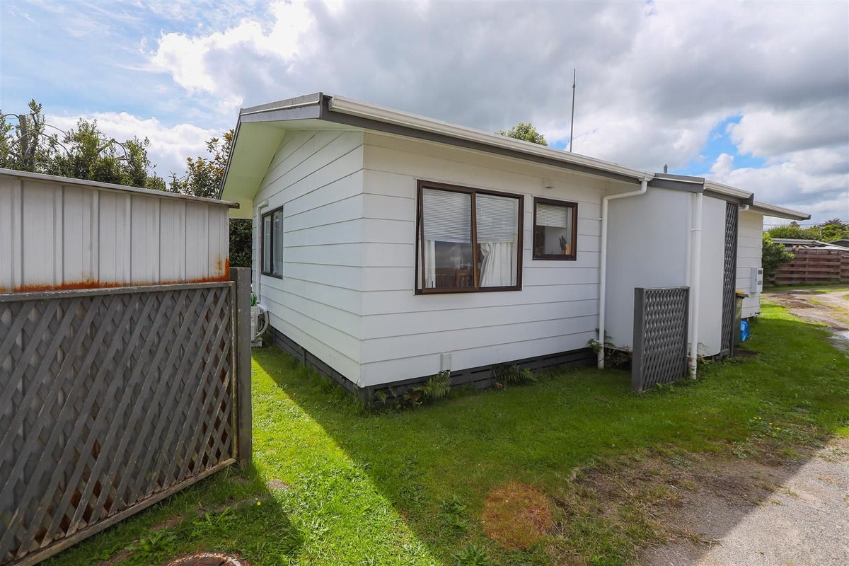 15B Wingrove Road, Owhata, Rotorua - Carousel 2