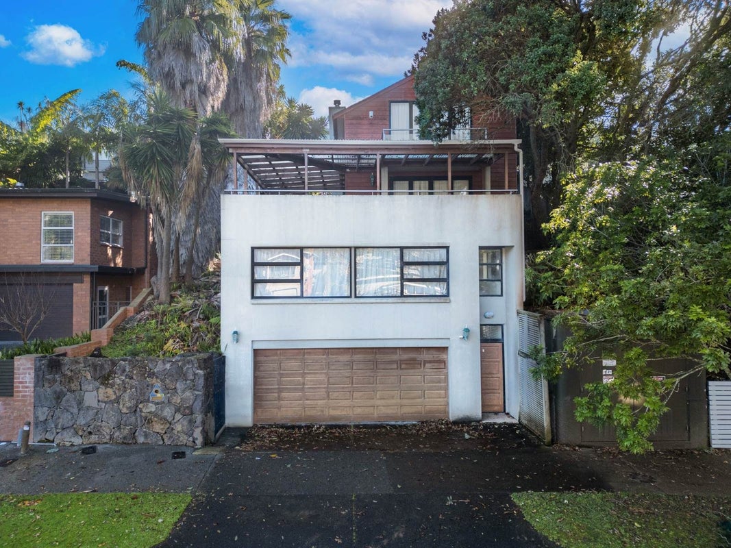 42 Southern Cross Road, Kohimarama, Auckland - Carousel 1