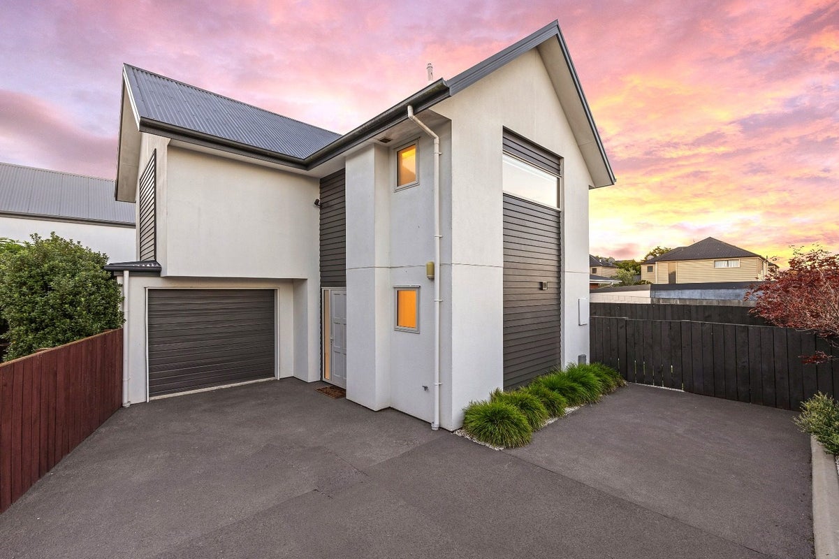 151C Canon Street, Edgeware, Christchurch - Carousel 1