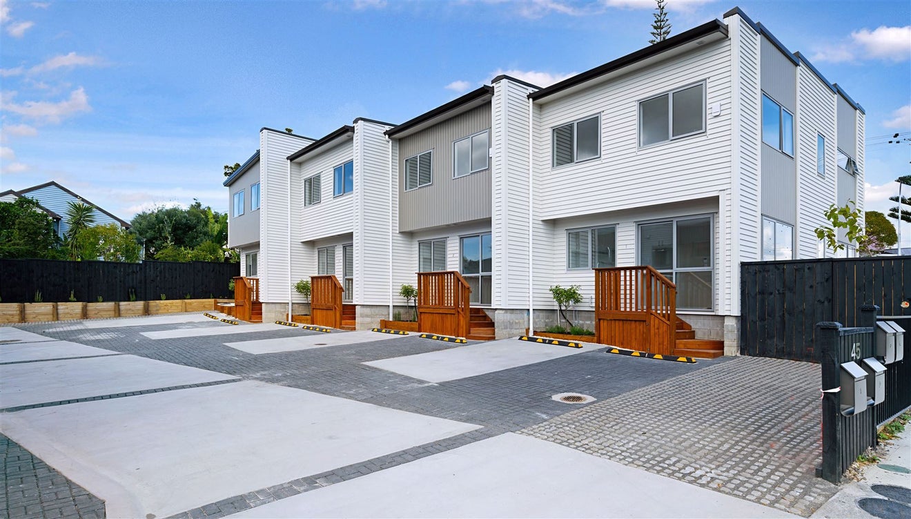 1/45 Methuen Road, New Windsor, Auckland - Carousel 1