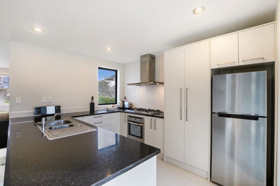 5 Popokatea Drive, Takanini, Auckland - Carousel 2