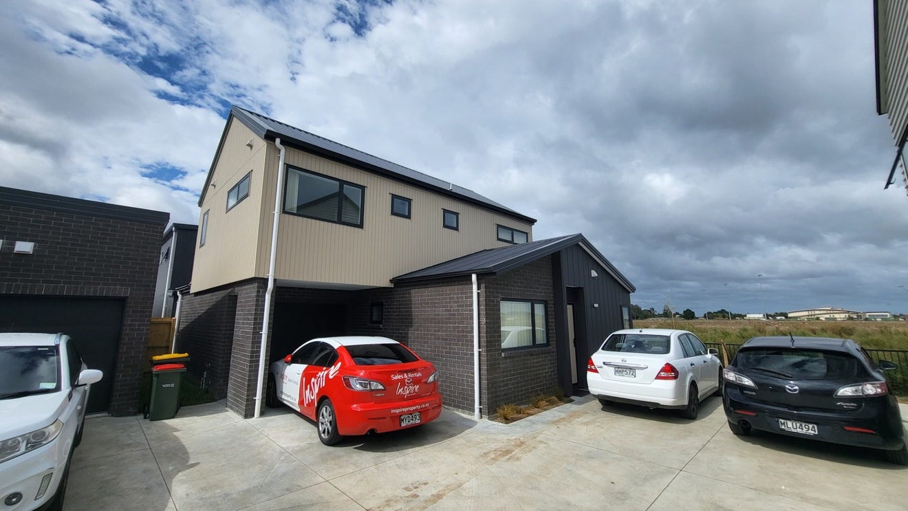 59 Black Beech Crescent, Takanini, Auckland - Carousel 2