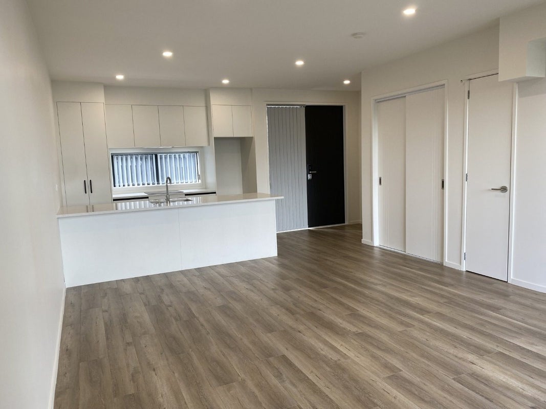 94B Swanson Road, Henderson, Auckland - Carousel 2