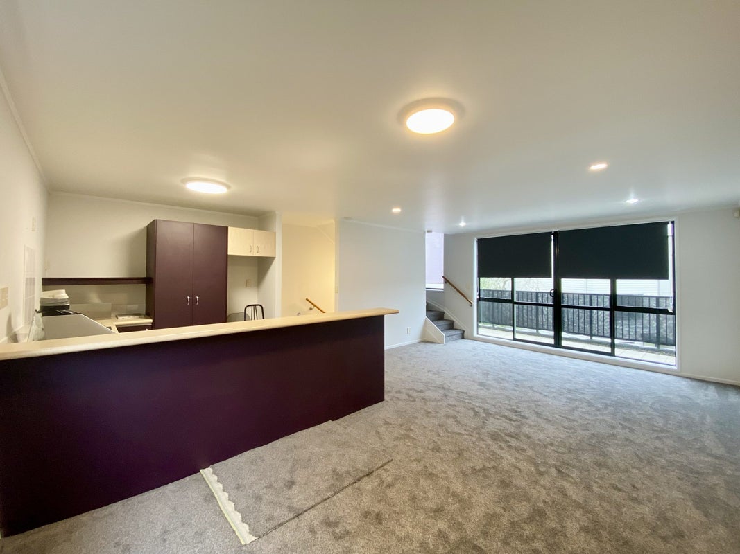 18/8 Flynn Street, Birkdale, Auckland - Carousel 2