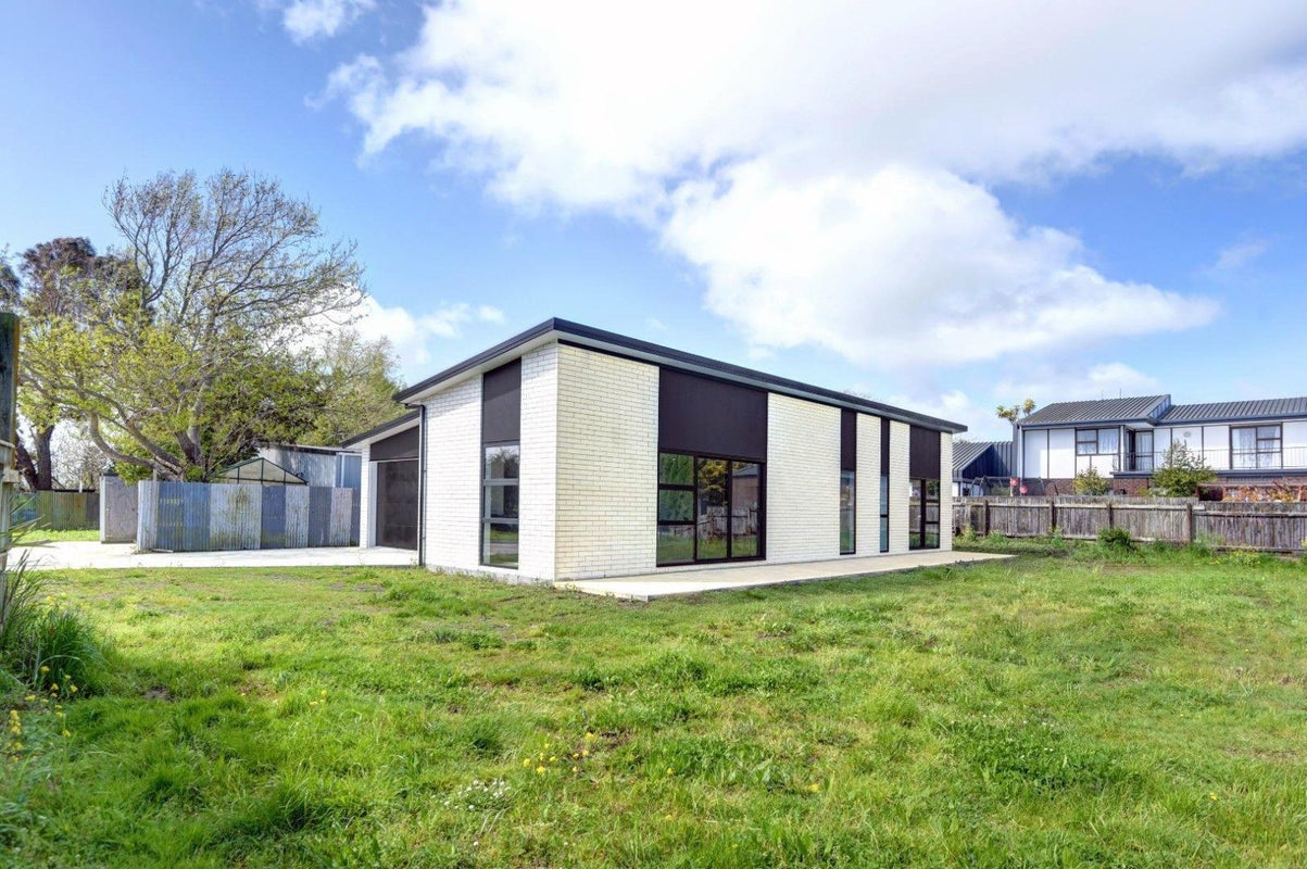 24B Toro Street, Durie Hill, Whanganui - Carousel 12