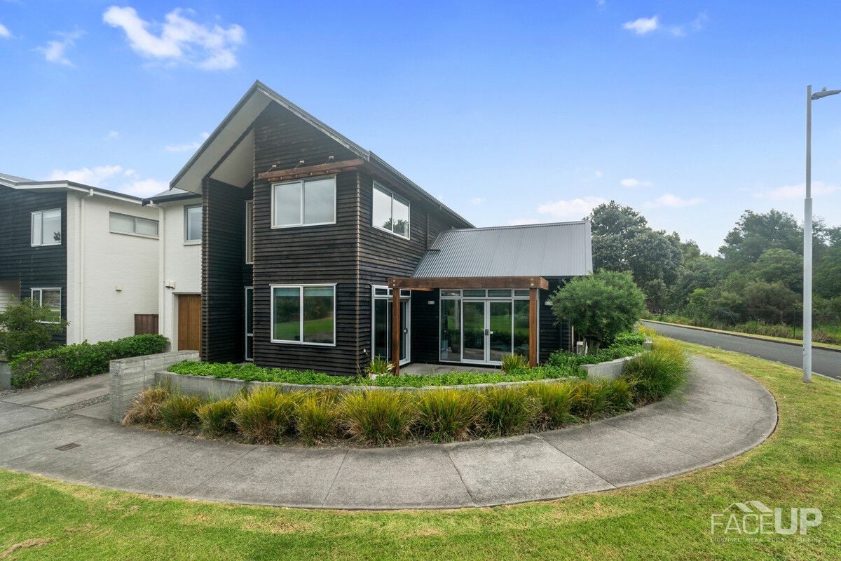 33 Station Street, Hobsonville, Auckland - Carousel 2