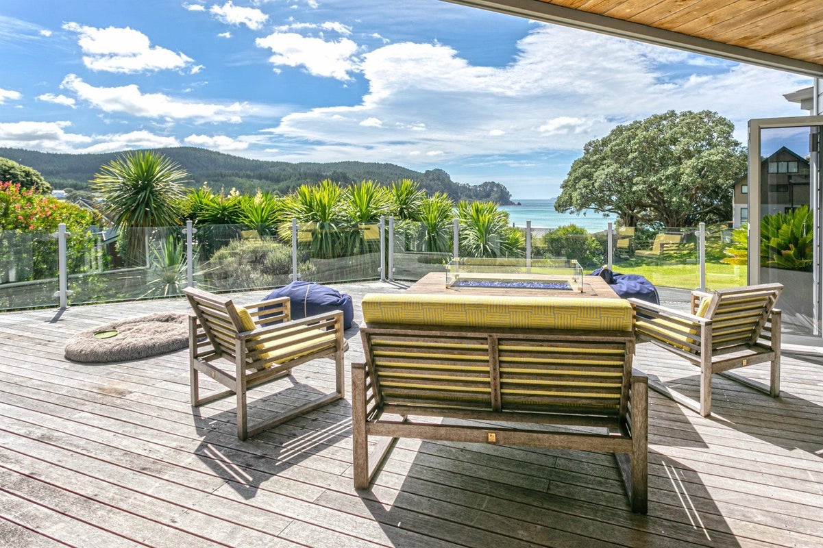 112 Oratia Place, Onemana, Whangamata - Carousel 1