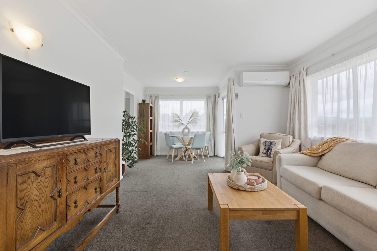 5 Hilltop Road, Parkvale, Tauranga - Carousel 2