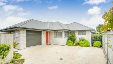 52A Weston Avenue, Roslyn, Palmerston North - Carousel 1