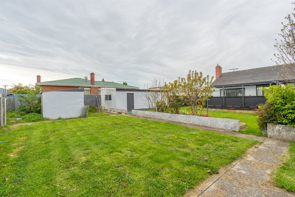 279 Pomona Street, Strathern, Invercargill - Carousel 17