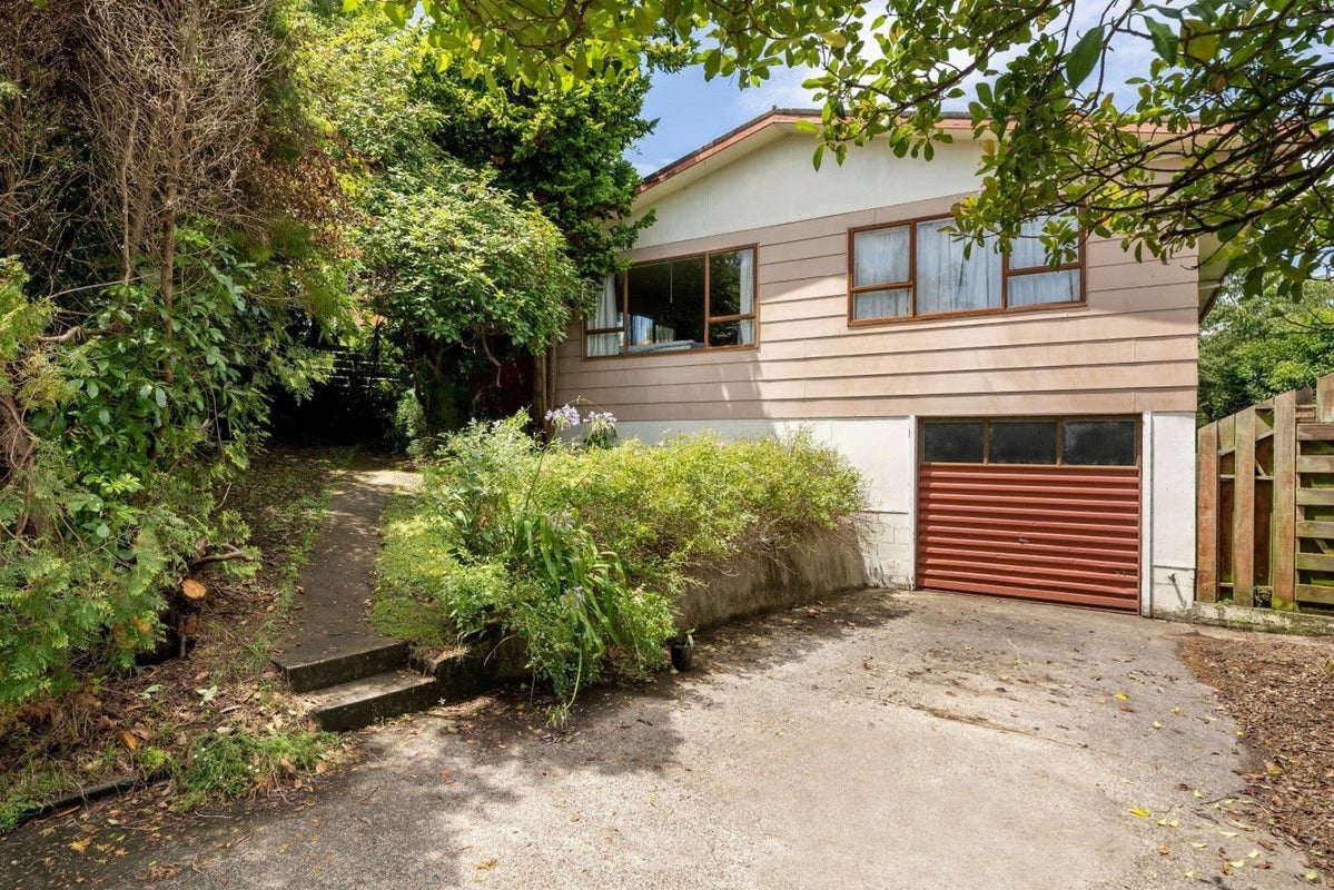 82 Princess Road, Bellevue, Tauranga - Carousel 1