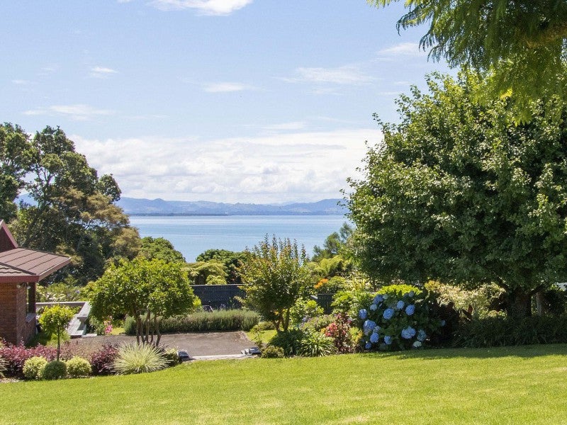 90 Hamurana Road, Omokoroa, Omokoroa - Carousel 1