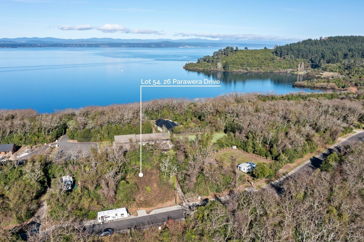 26 Parawera Drive, Acacia Bay, Taupo - Carousel 2