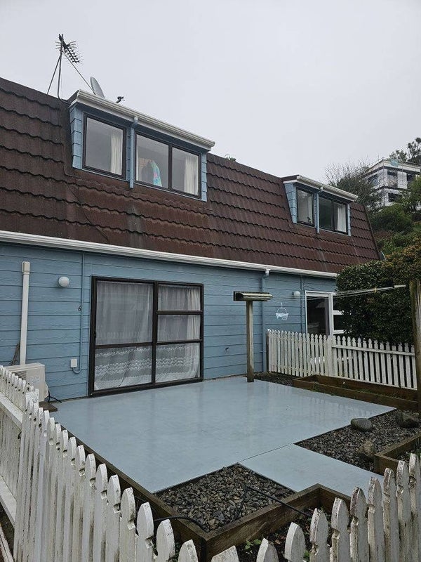 6/2 Burdendale Grove, Churton Park, Wellington - Carousel 2
