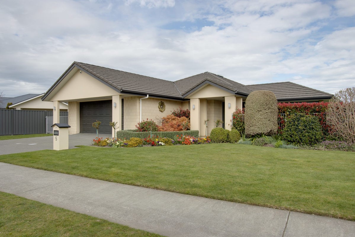 5 Lochhead Street, Mahora, Hastings - Carousel 1