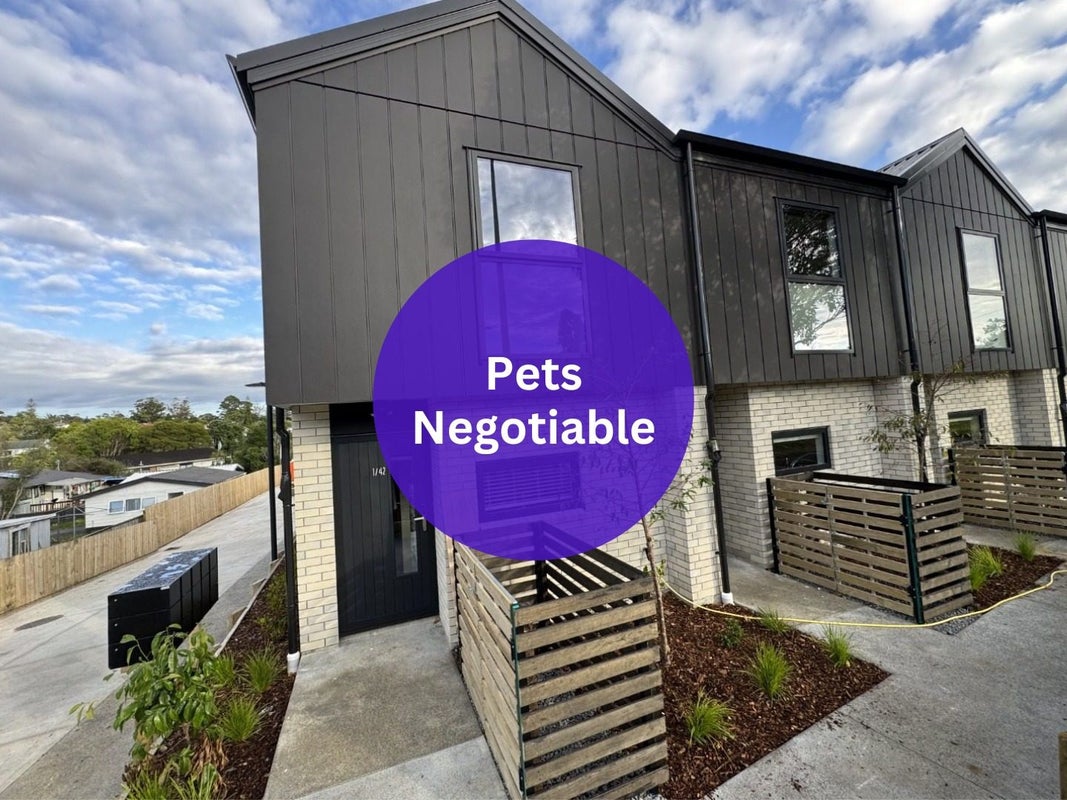 1/42 Brandon Road, Glen Eden, Auckland - Carousel 1