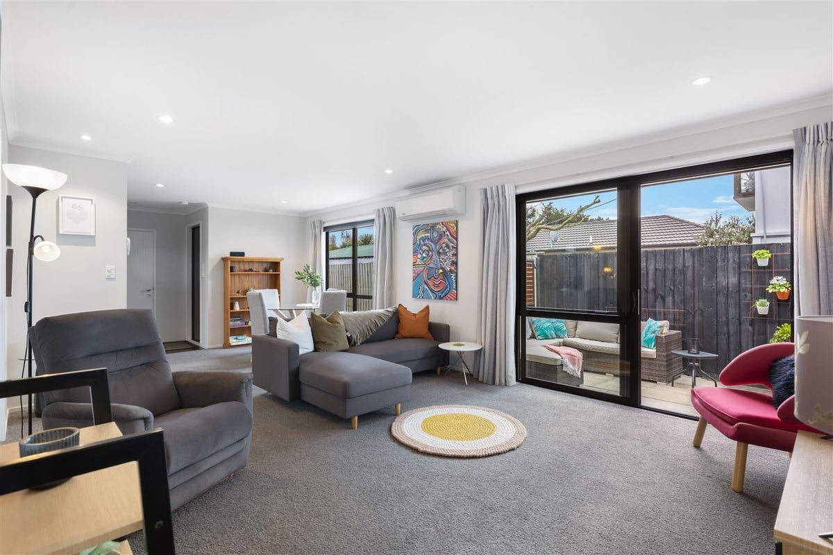 2/89 Ascot Avenue, North New Brighton, Christchurch - Carousel 2