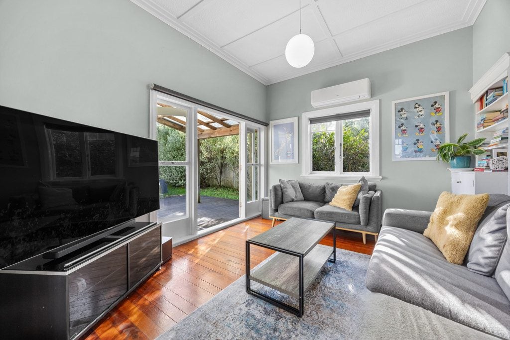 17 Tamaki Avenue, Otahuhu, Auckland - Carousel 2
