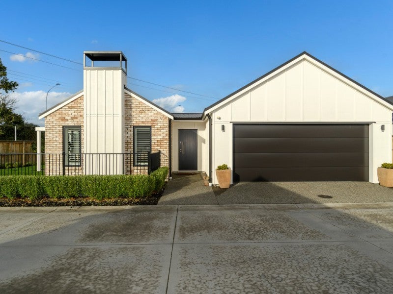 1 Theodore Lane, Bethlehem, Tauranga - Carousel 2