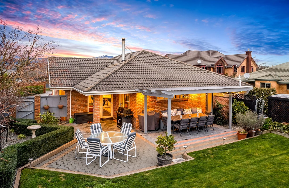 3 Lady Nugent Lane, Halswell, Christchurch - Carousel 1