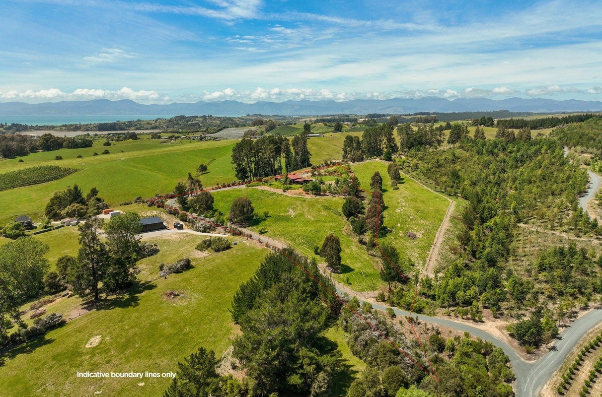 161 Eden Road, Upper Moutere - Carousel 24