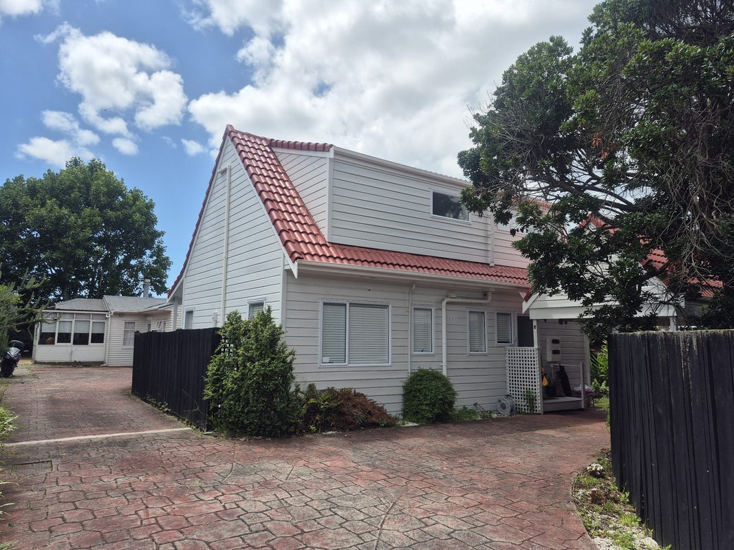 4/31 Wairakei Street, Greenlane, Auckland - Carousel 11