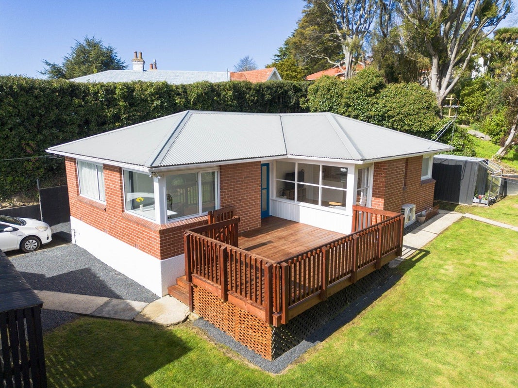 5 Crosby Street, Mornington, Dunedin - Carousel 1