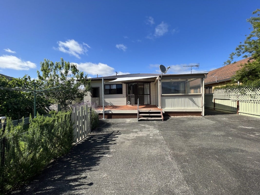 4 Churchill Street, Kensington, Whangarei - Carousel 1