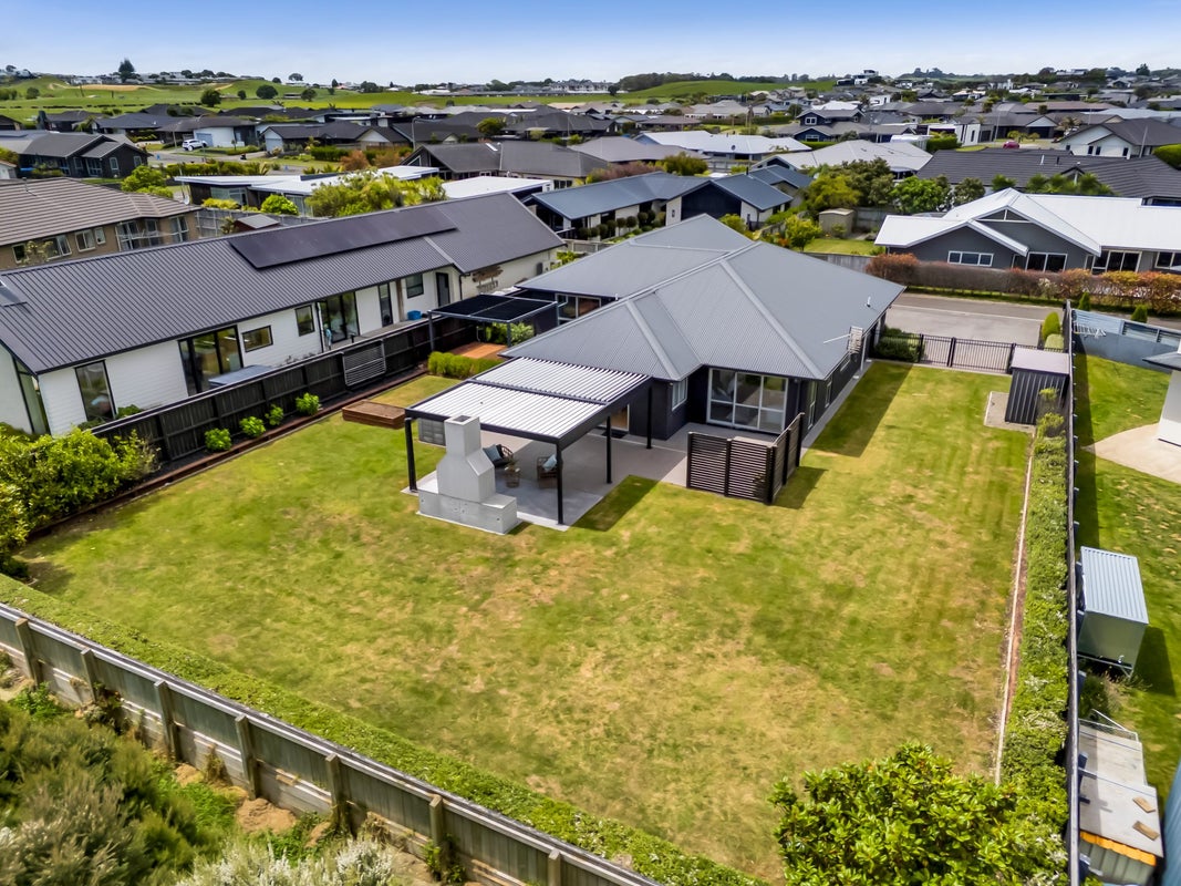 13 Birdie Lane, Waiwhakaiho, New Plymouth - Carousel 36