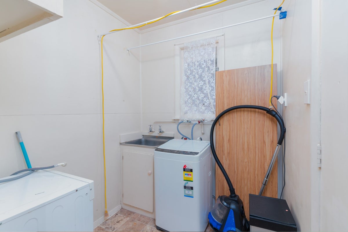 26 Banbury Street, Burnside, Christchurch - Carousel 11