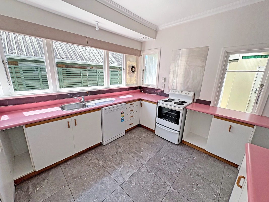 66 Salisbury Street, Levin, Levin - Carousel 2