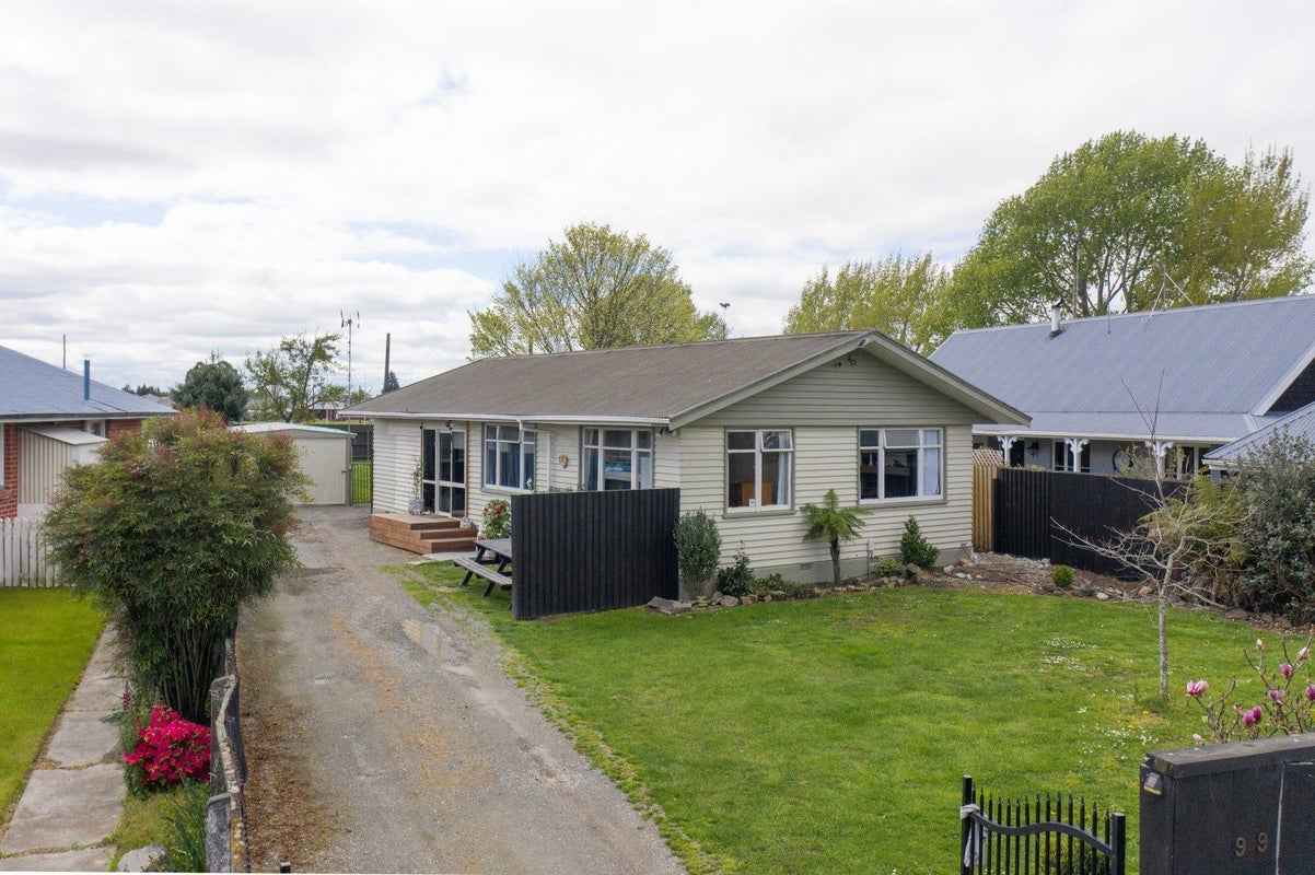 99 Princes Street, Netherby, Ashburton - Carousel 1