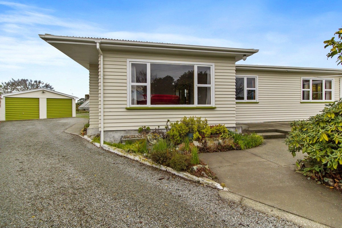 70 Acacia Drive, Levels - Carousel 1