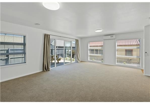 15 Dennitt Street, New Brighton, Christchurch - Carousel 2