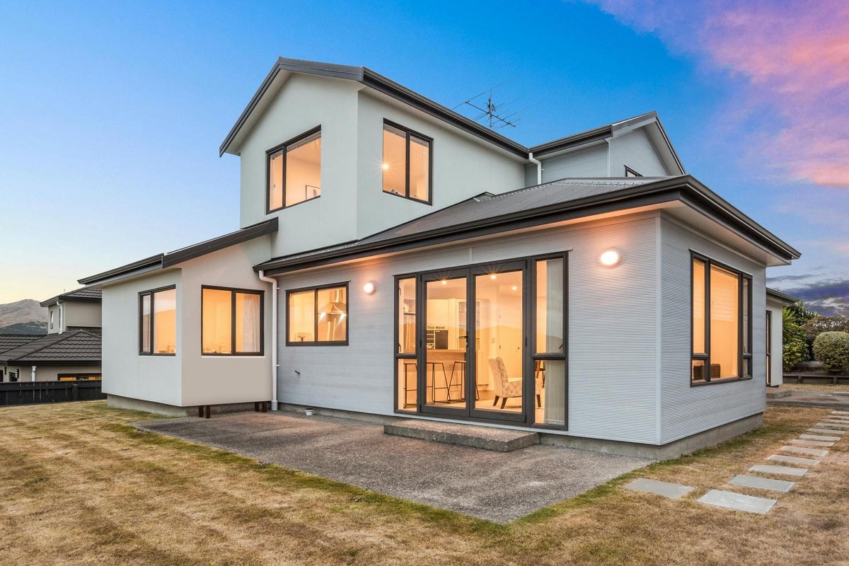 84 Te Puia Drive, Aotea, Porirua - Carousel 32