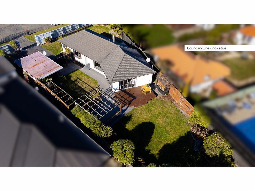 7 Carlsen Street, Burwood, Christchurch - Carousel 23