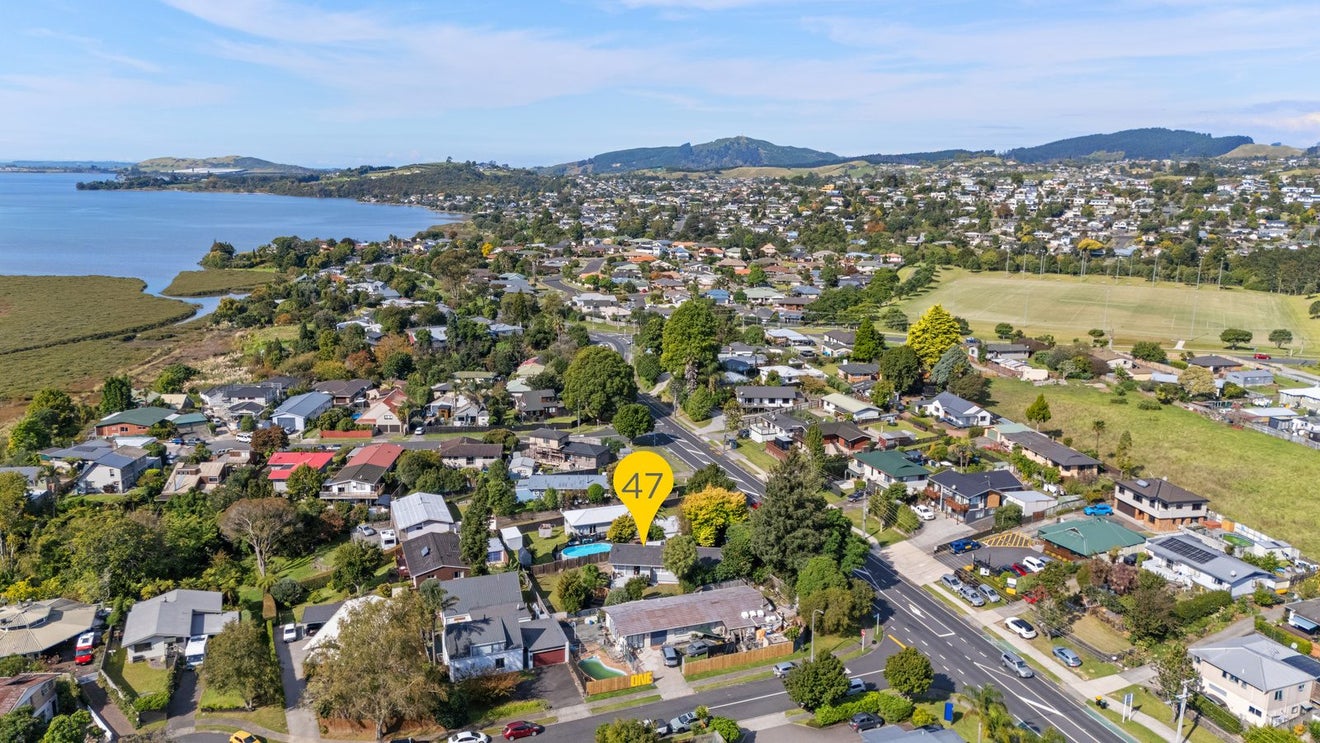 47 Welcome Bay Road, Welcome Bay, Tauranga - Carousel 24