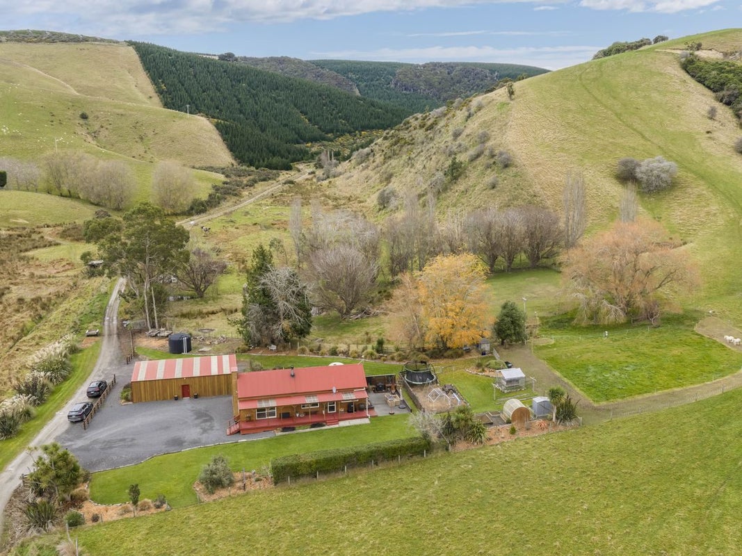 22 Rose Valley Road, Kaka Point, Balclutha - Carousel 1