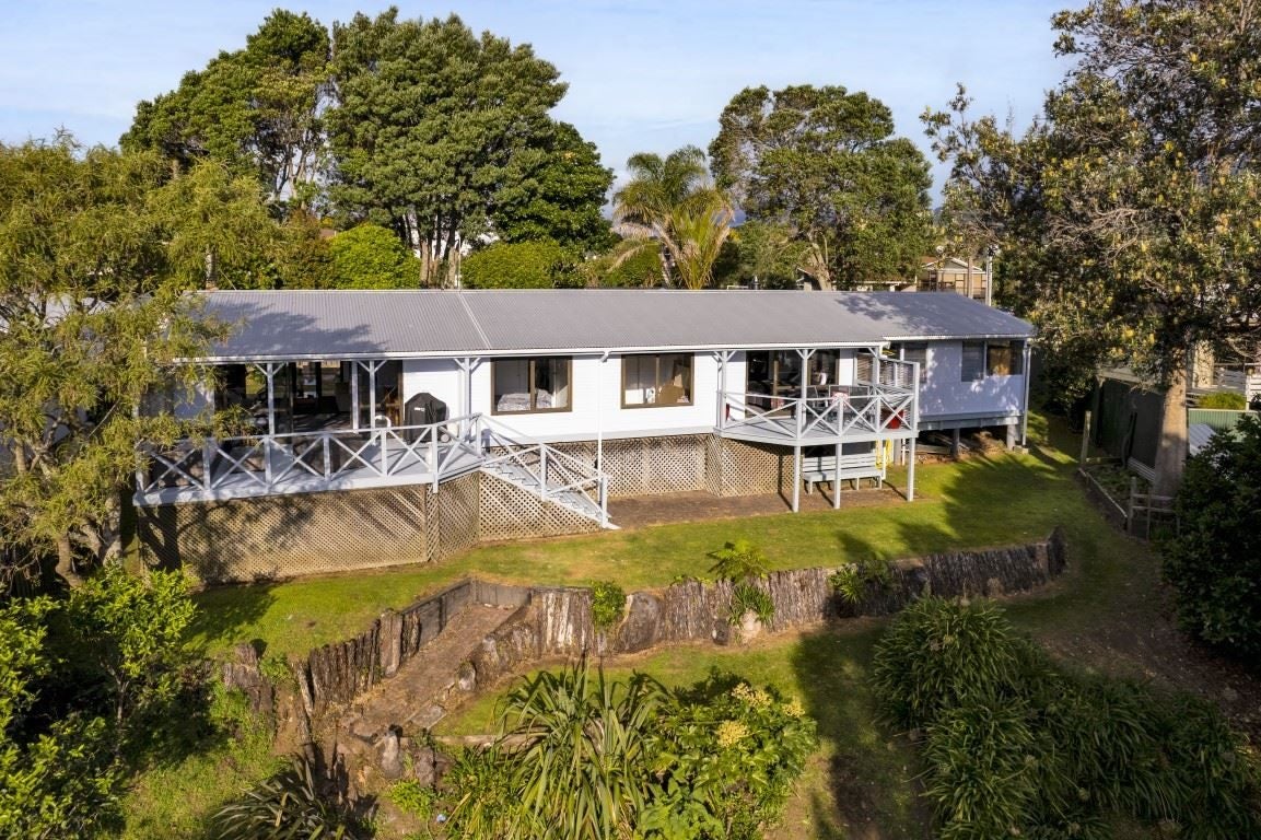 73 Mcfarlane Street, Oakura, Oakura - Carousel 21