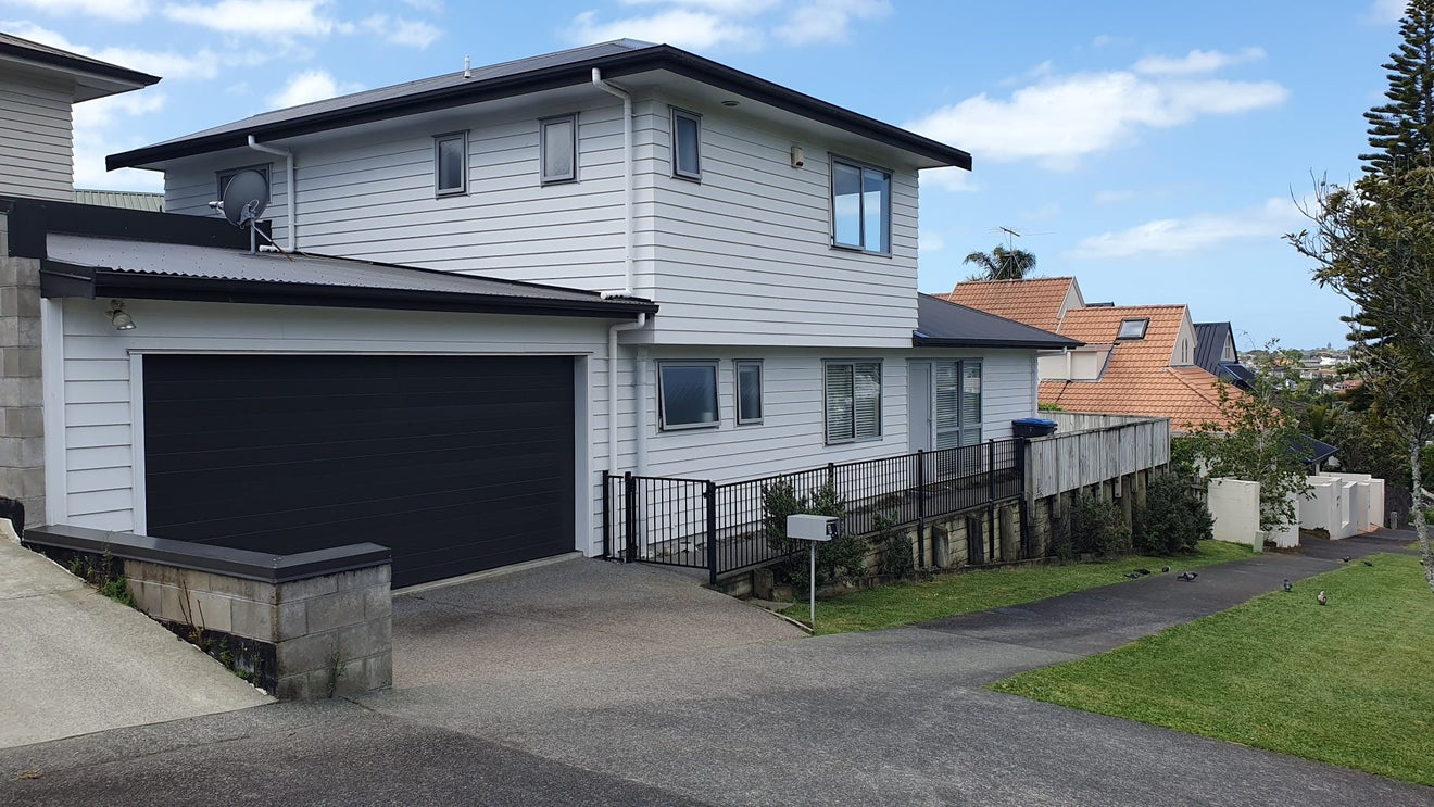 8 Southern Cross Road, Kohimarama, Auckland - Carousel 1